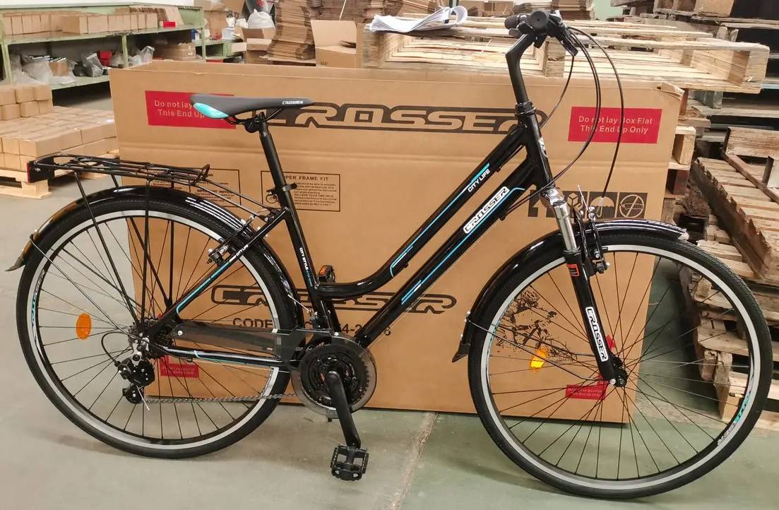 Фотография Велосипед Crosser City Life Lady 28" размер М рама 18 2021 Черно-синий